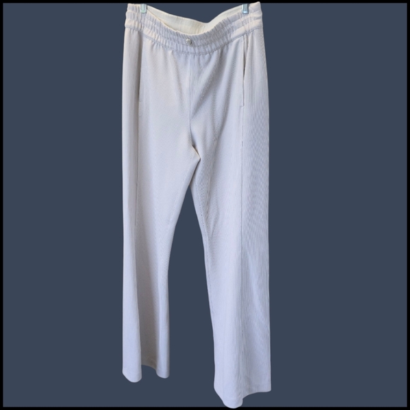 Lululemon Pants - Picture 2 of 7